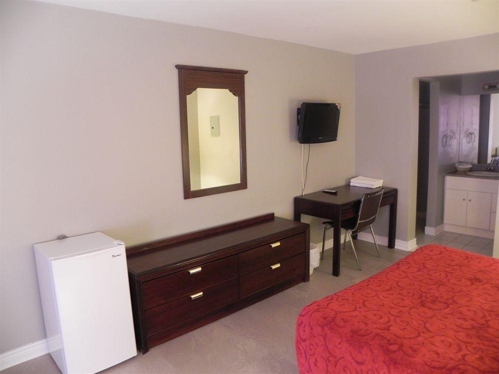 Grewals Inn And Suites ไนแอการาฟอลส์ ภายนอก รูปภาพ