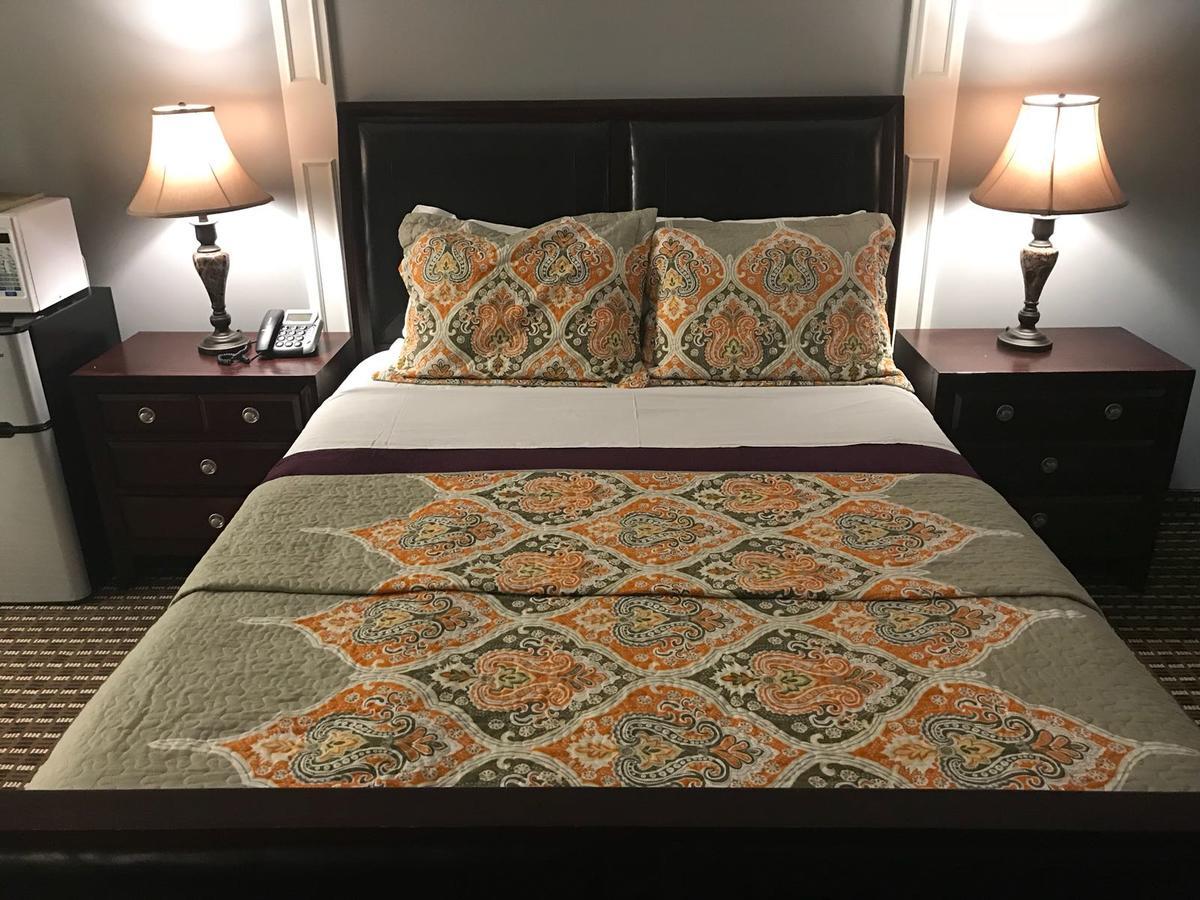 Grewals Inn And Suites ไนแอการาฟอลส์ ภายนอก รูปภาพ