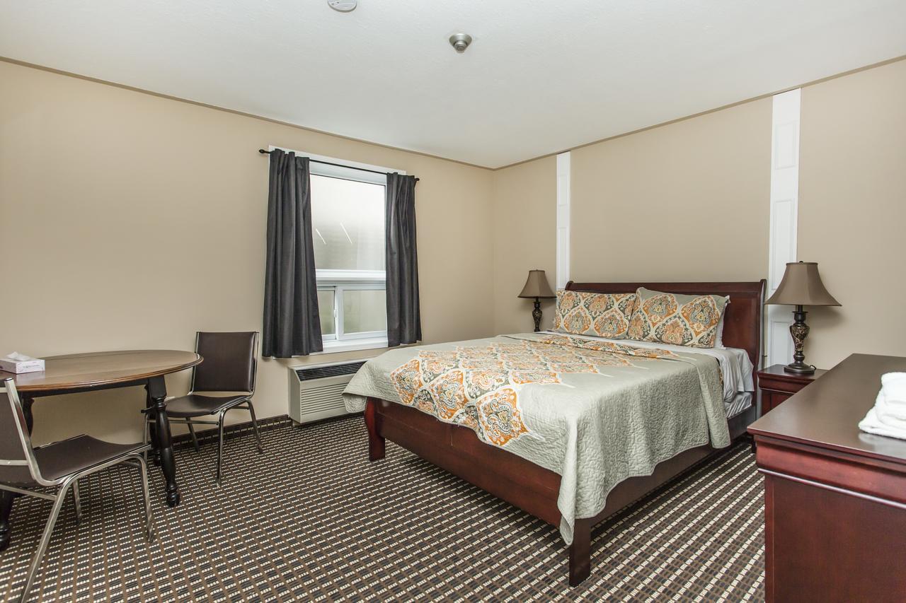 Grewals Inn And Suites ไนแอการาฟอลส์ ภายนอก รูปภาพ