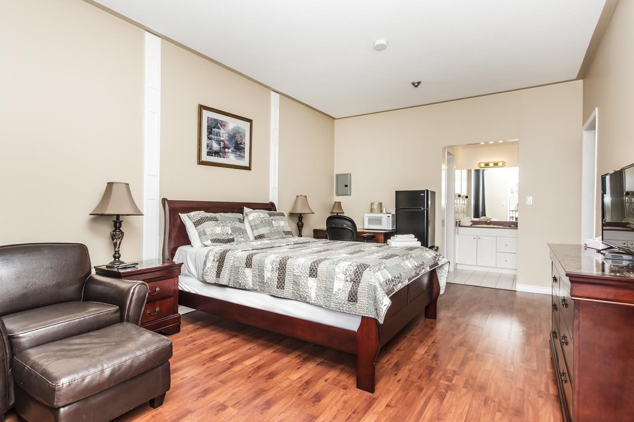 Grewals Inn And Suites ไนแอการาฟอลส์ ภายนอก รูปภาพ