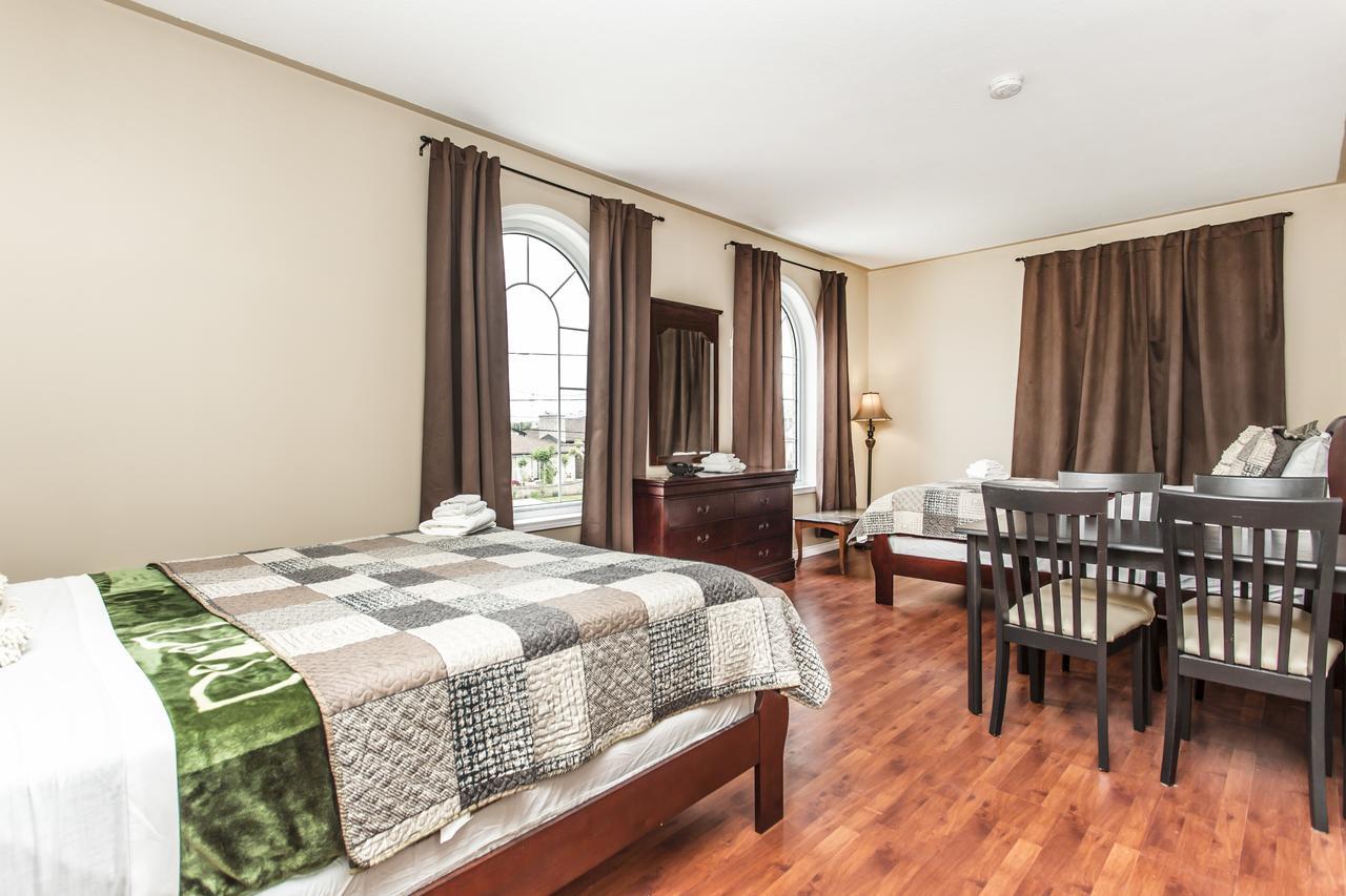 Grewals Inn And Suites ไนแอการาฟอลส์ ภายนอก รูปภาพ